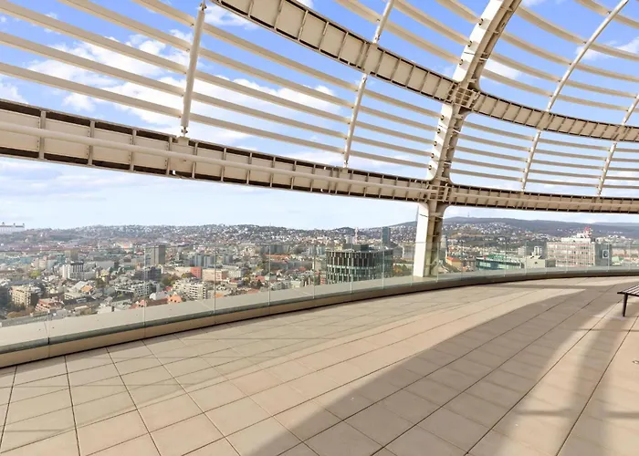 Breathtaking Castle View - Modern Sky Park * ברטיסלאבה