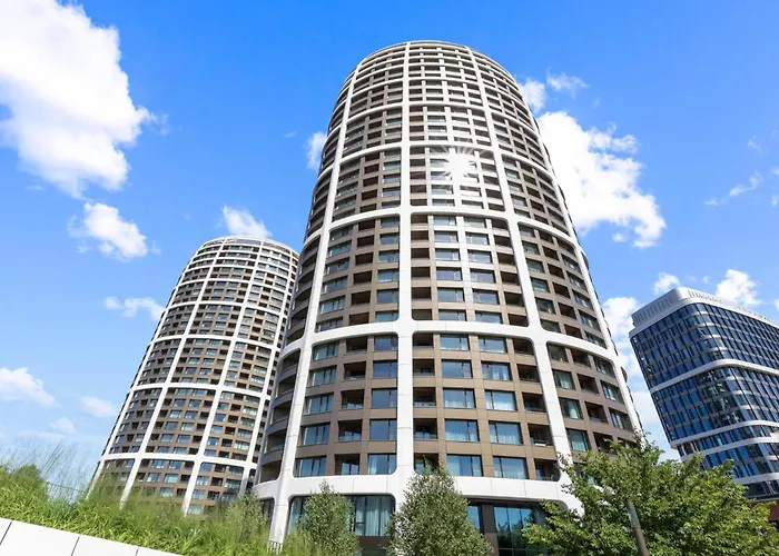 아파트 Breathtaking Castle View - Modern Sky Park *